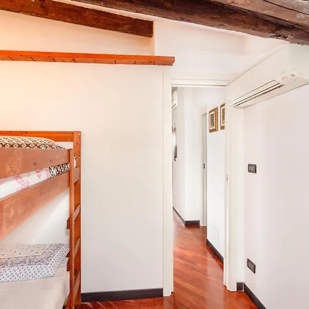 3' - Free Wifi - Near Station - Ac ג'נובה